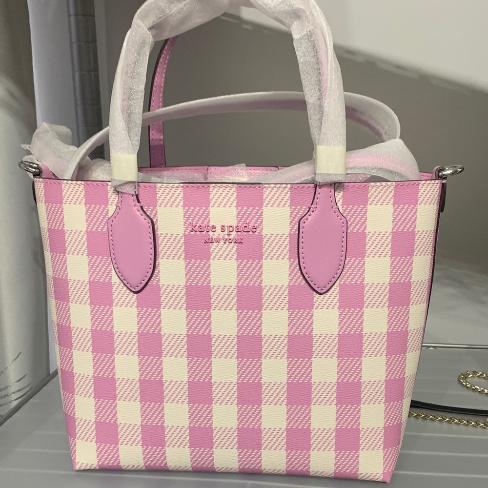 Kate Spade NWT Bleeker, Pink and White Checkered Tote with Crossbody strap